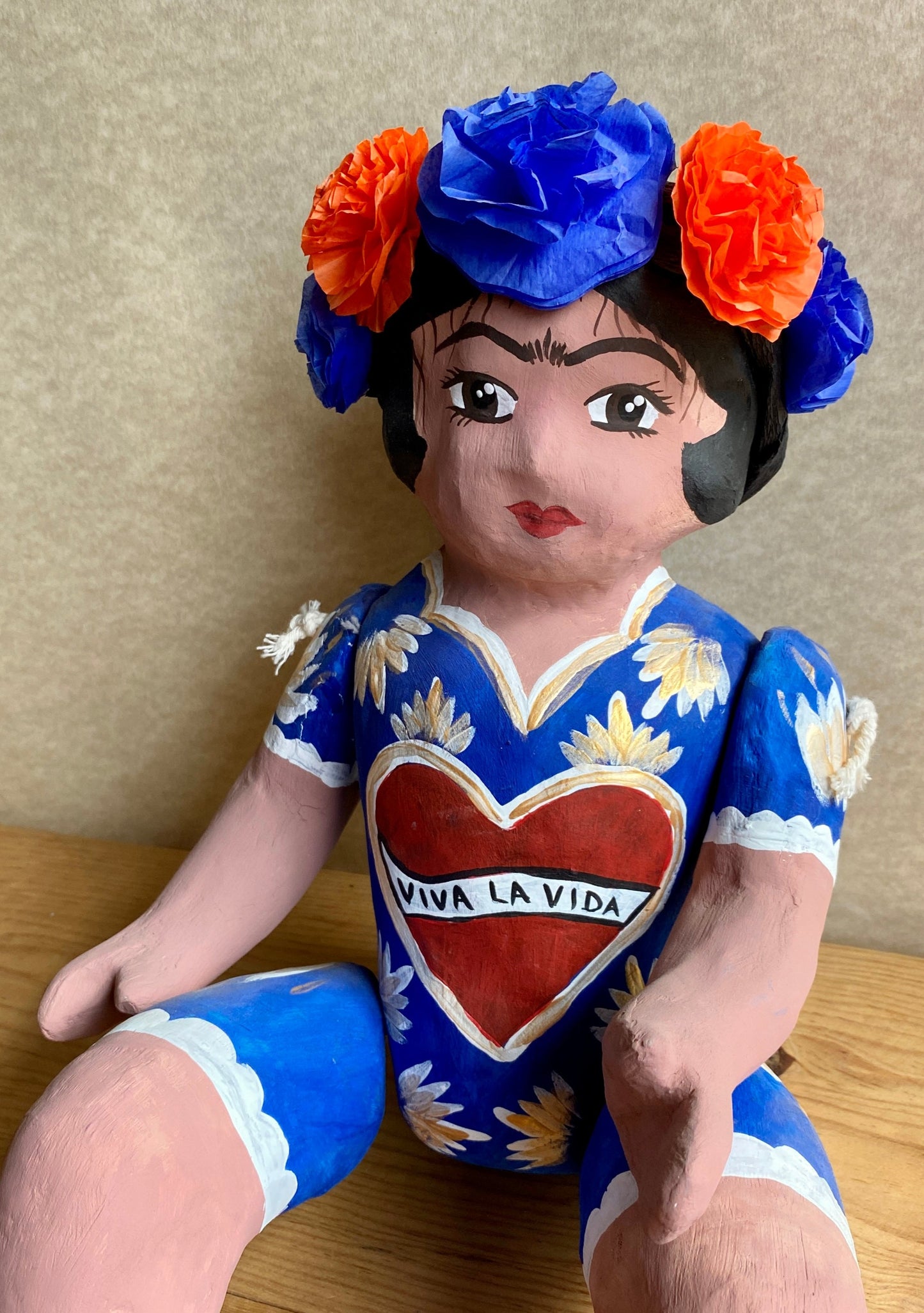 Muñeca de cartón Frida