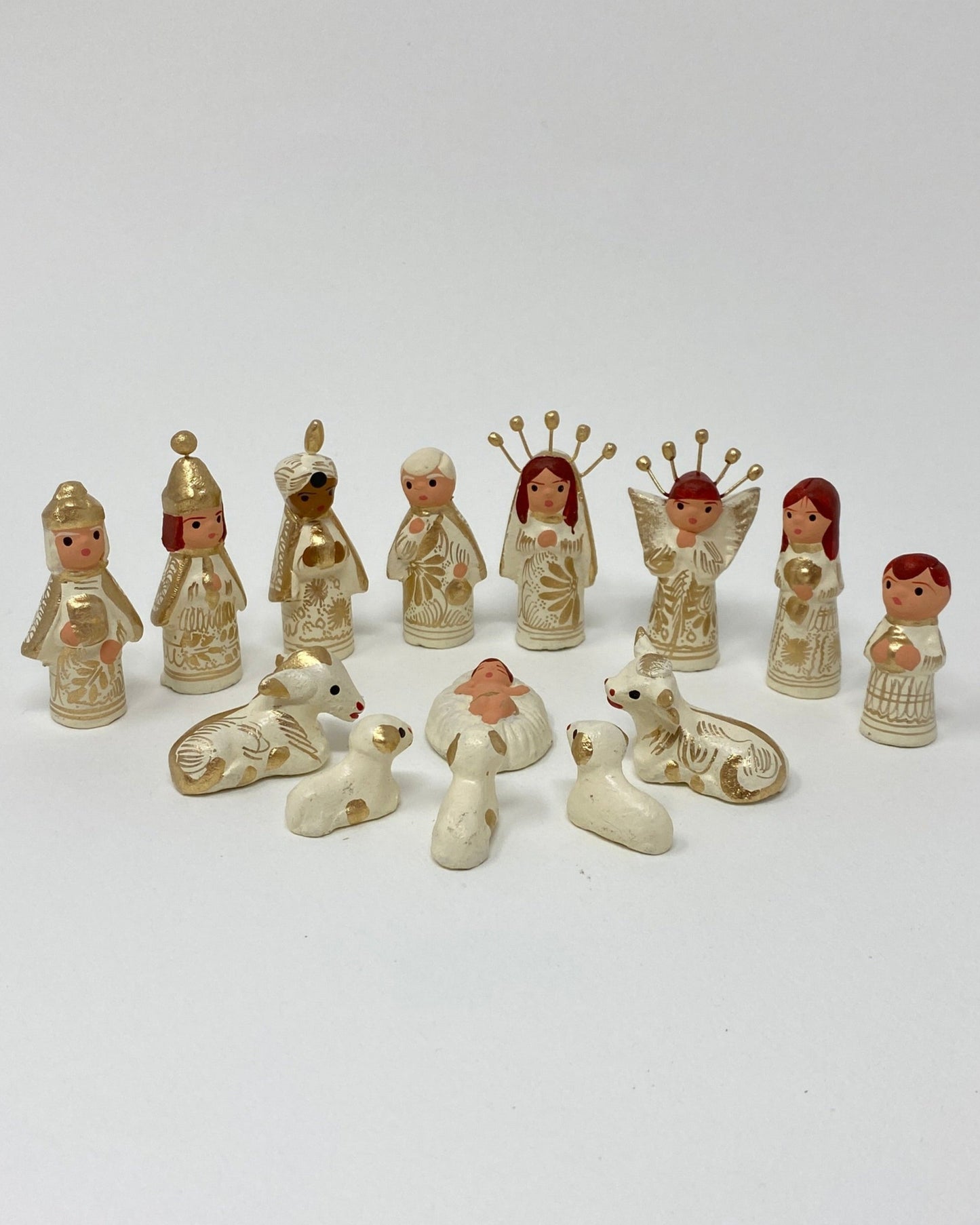 Nacimiento J. #0 Beige