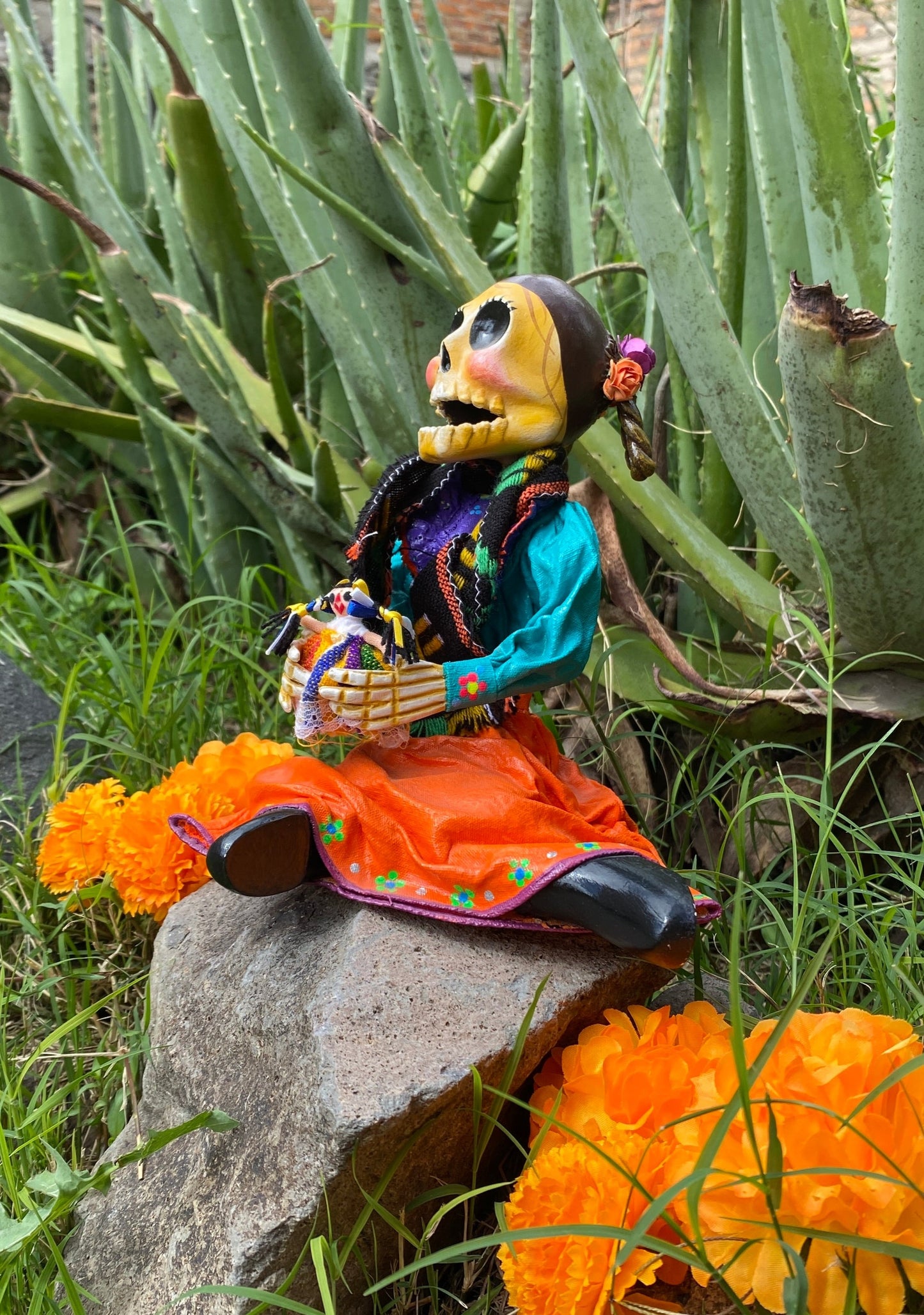 Calavera indita con muñeca Befina