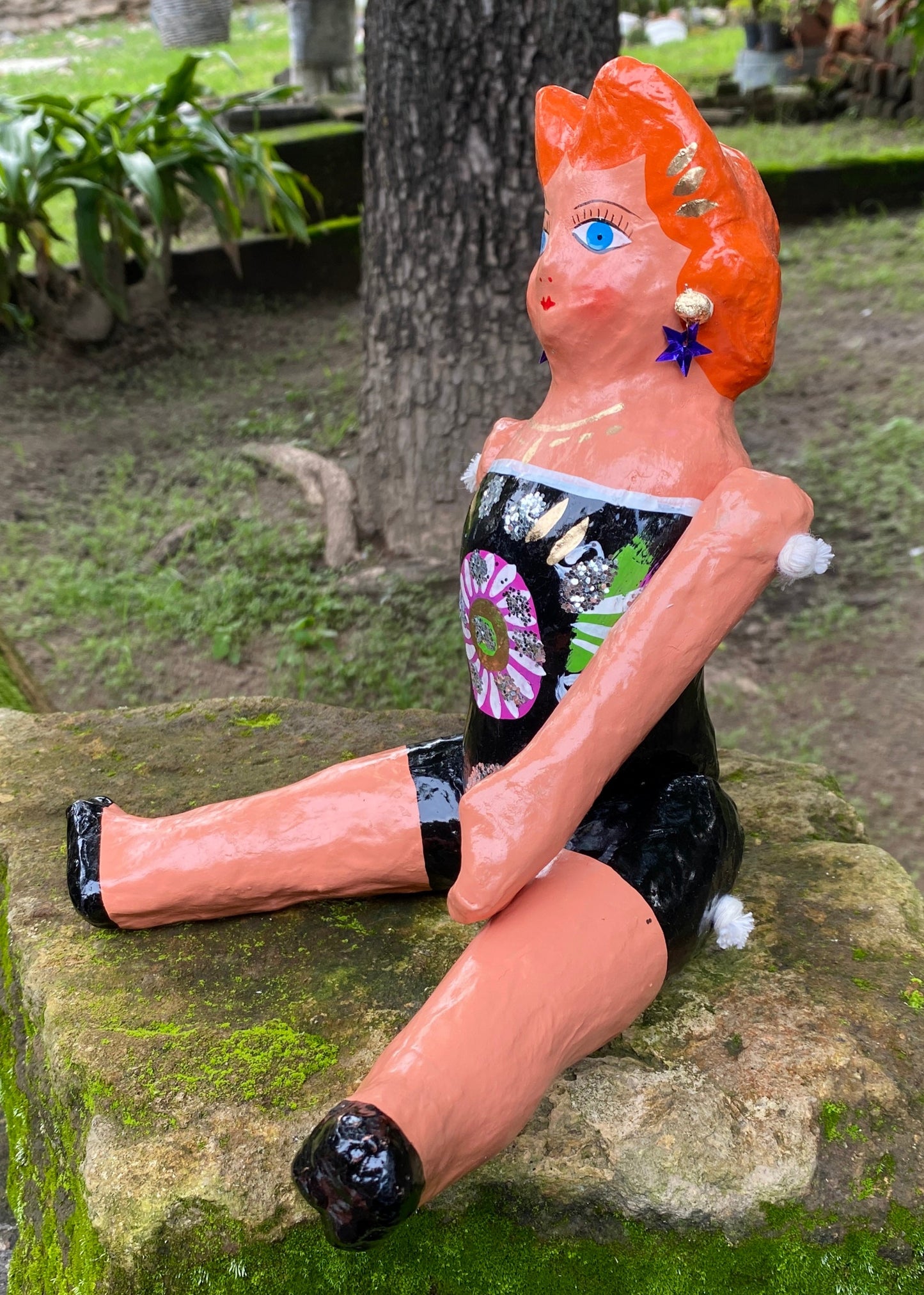 Muñeca de Carton #3 Negra