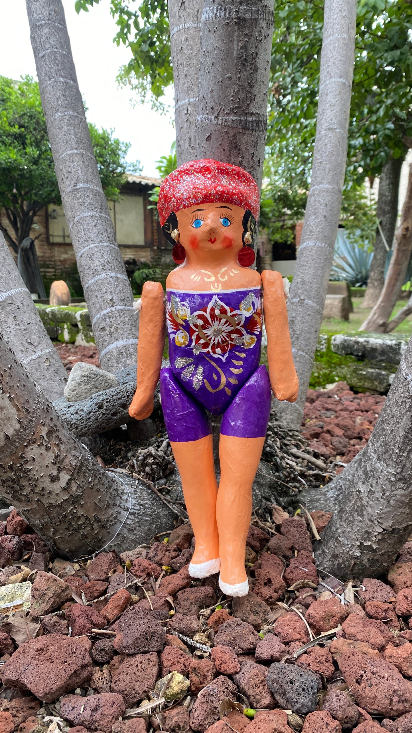 Muñeca de Cartón #4 Morada