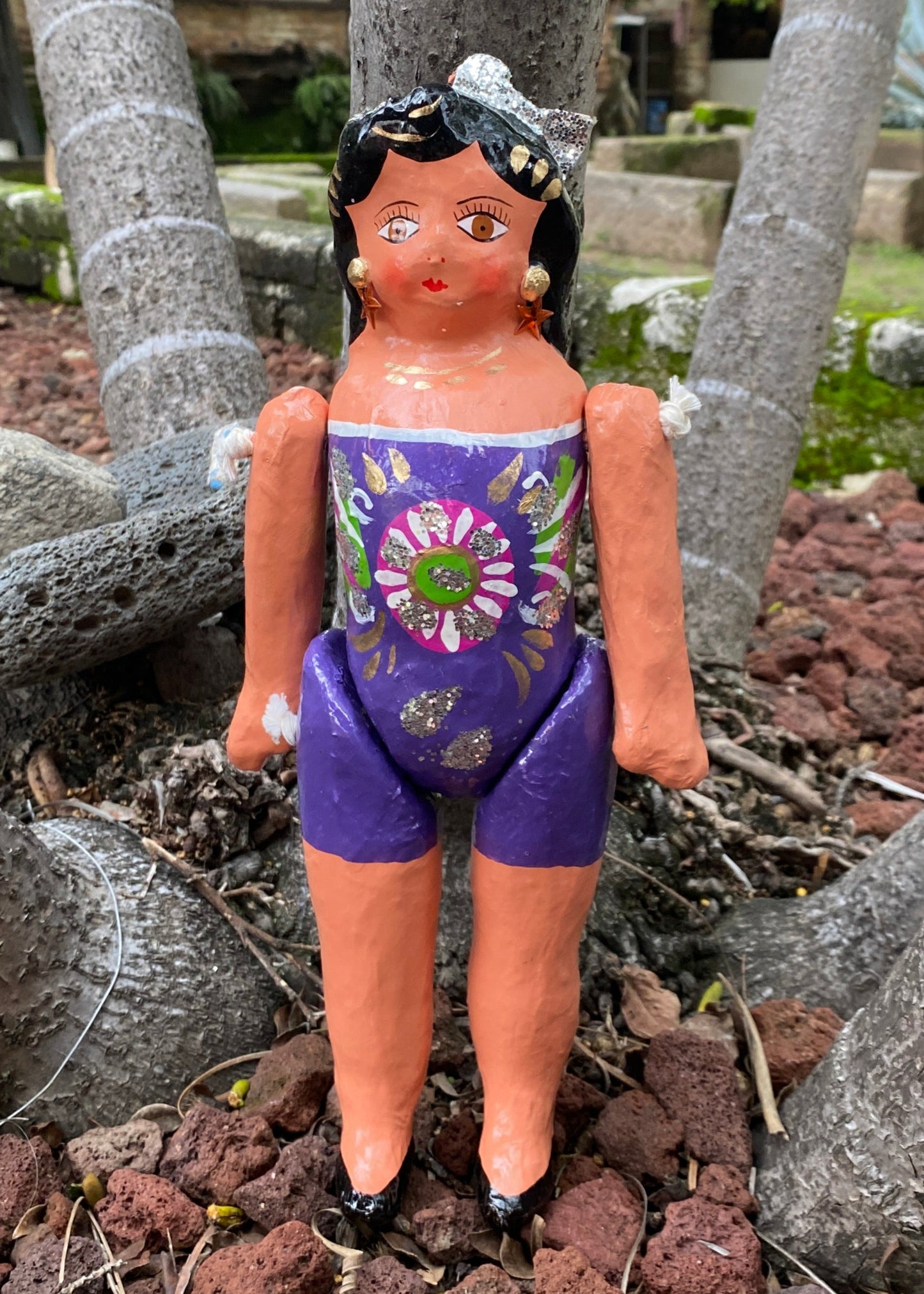 Muñeca de Cartón #3 Morada