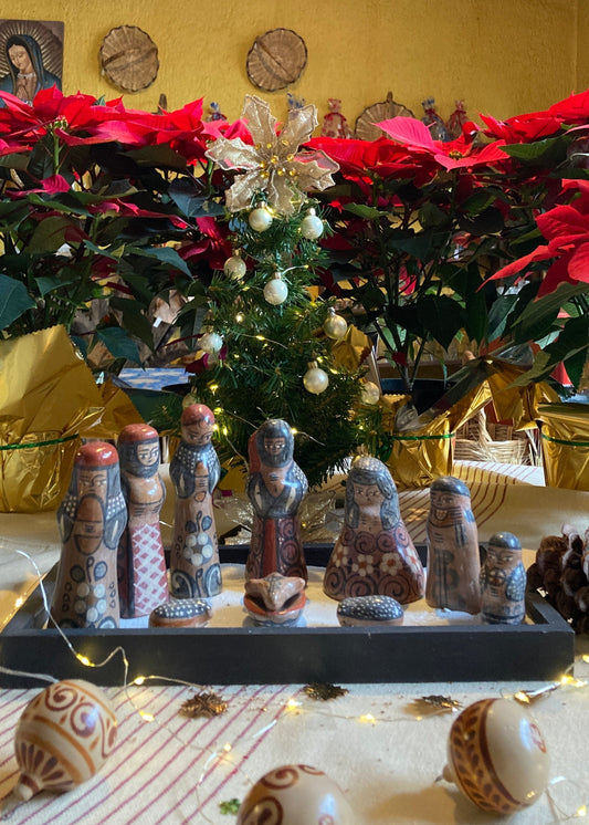 Nacimiento de Barro Bruñido Standar