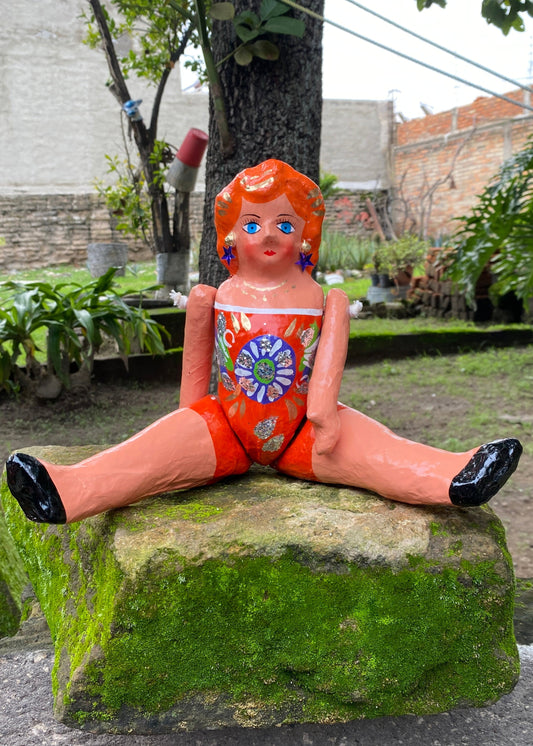 Muñeca de Cartón #3 Naranja