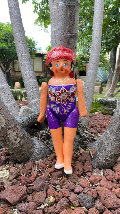 Muñeca de Cartón #4 Morada