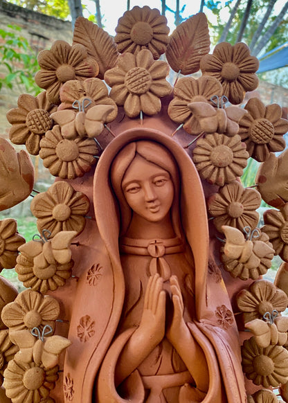 Virgen de Guadalupe de Barro Natural 55 cm