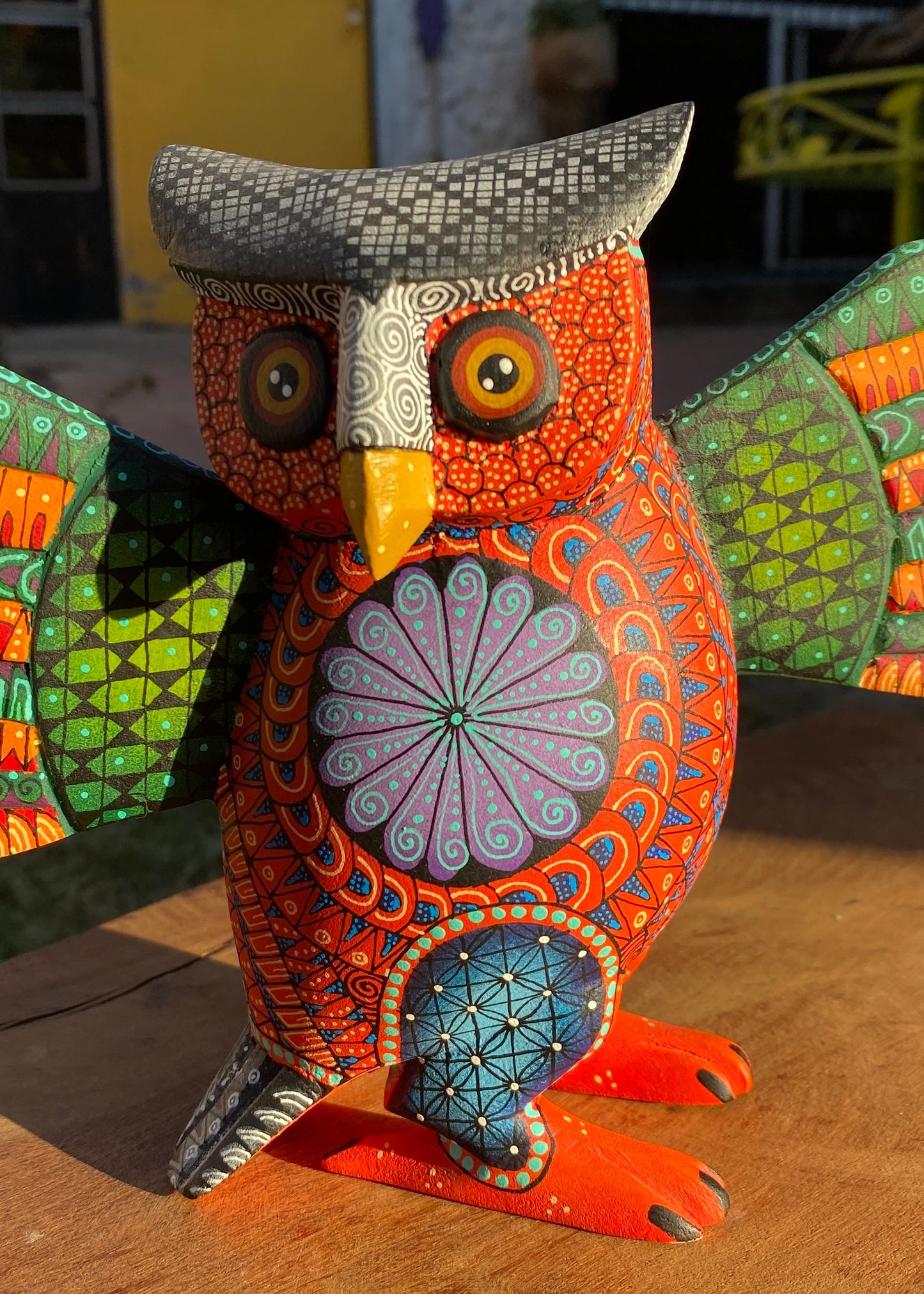 Alebrije Buho Verde / Rojo